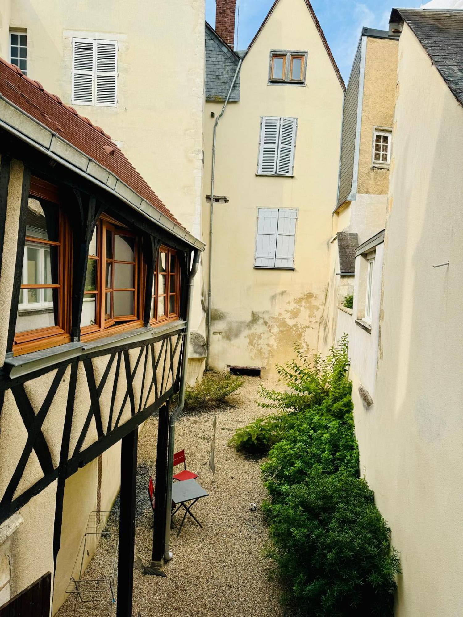 L Atypique De Bourbonnoux * Bourges